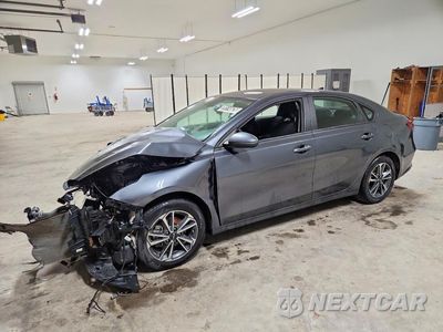 2024 KIA FORTE LXS 3KPF24AD7RE751601 - główne zdjęcie licytacji z USA - miniatura