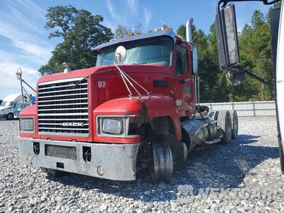 2019 MACK PINNACLE 1M1PN4GY9KM001677 - główne zdjęcie licytacji z USA - miniatura