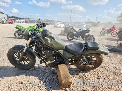 Trzecie zdjęcie samochodu z tyłu: 2019 HONDA CMX500 VIN:MLHPC5603K5201811 - miniatura