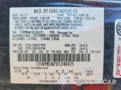 Zdjęcie 13 z 13 samochodu: 2013 FORD MUSTANG VIN:1ZVBP8EM7D5240425 - miniatura