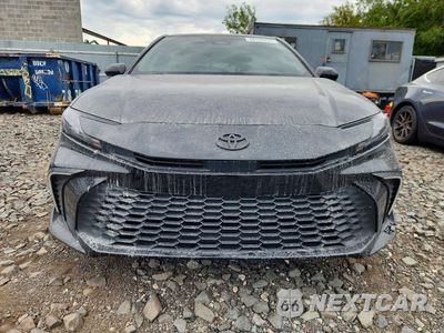 Piąte zdjęcie samochodu w środku: 2025 TOYOTA CAMRY SE VIN:4T1DAACK0SU522023 - miniatura