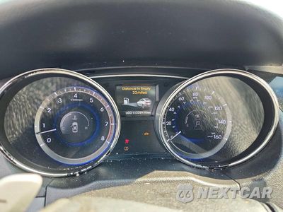 Zdjęcie 9 z 12 samochodu: 2014 HYUNDAI SONATA SE VIN:5NPEC4AC9EH880607 - miniatura