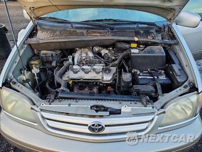 Zdjęcie 12 z 13 samochodu: 2002 TOYOTA SIENNA LE VIN:4T3ZF13CX2U454420 - miniatura