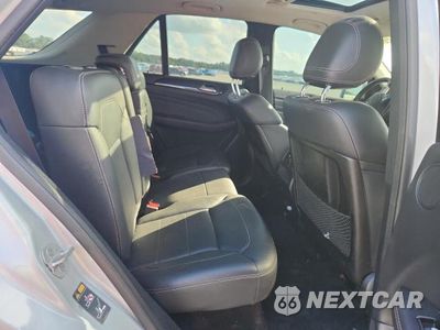 Zdjęcie 11 z 13 samochodu: 2015 MERCEDES-BENZ ML 350 VIN:4JGDA5JB3FA555681 - miniatura