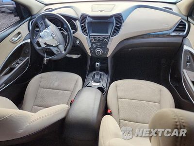 Zdjęcie 8 z 13 samochodu: 2018 HYUNDAI SANTA FE VIN:5XYZU3LB0JG523041 - miniatura