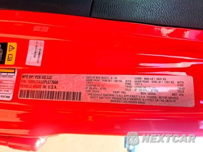 Zdjęcie 13 z 13 samochodu: 2023 JEEP GLADIATOR SPORT VIN:1C6HJTAG0PL577608 - miniatura