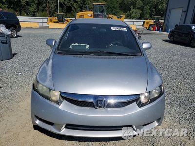 Piąte zdjęcie samochodu w środku: 2010 HONDA CIVIC LX VIN:2HGFA1F58AH500762 - miniatura
