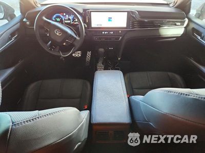 Zdjęcie 8 z 12 samochodu: 2025 TOYOTA CAMRY XSE VIN:4T1DAACK3SU642642 - miniatura