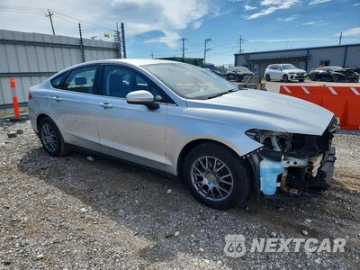 Czwarte zdjęcie samochodu z boku: 2016 FORD FUSION S VIN:3FA6P0G76GR205783 - miniatura