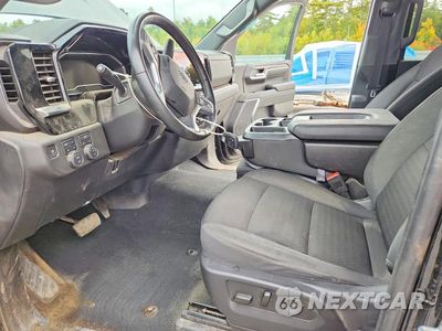 Zdjęcie 7 z 12 samochodu: 2024 CHEVROLET SILVERADO K1500 RST VIN:3GCUDEED1RG128691 - miniatura