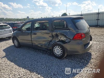 Drugie zdjęcie samochodu z przodu: 2010 VOLKSWAGEN ROUTAN S VIN:2V4RW4D13AR354138 - miniatura