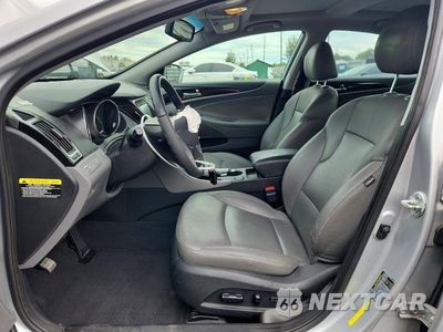 Zdjęcie 7 z 12 samochodu: 2013 HYUNDAI SONATA LIMITED VIN:5NPEC4AC7DH777944 - miniatura