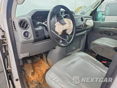 Zdjęcie 8 z 13 samochodu: 2013 FORD ECONOLINE E250 VAN VIN:1FTNE2EW7DDA58007 - miniatura