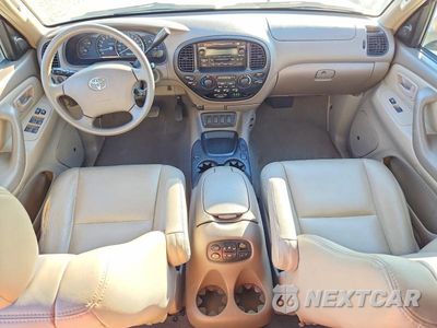 Zdjęcie 8 z 13 samochodu: 2006 TOYOTA SEQUOIA SR5 VIN:5TDZT34A36S277587 - miniatura