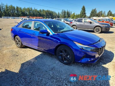 Czwarte zdjęcie samochodu z boku: 2023 HYUNDAI ELANTRA SEL VIN:KMHLM4AG3PU448736 - miniatura