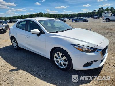 Czwarte zdjęcie samochodu z boku: 2018 MAZDA 3 SPORT VIN:3MZBN1U74JM192994 - miniatura