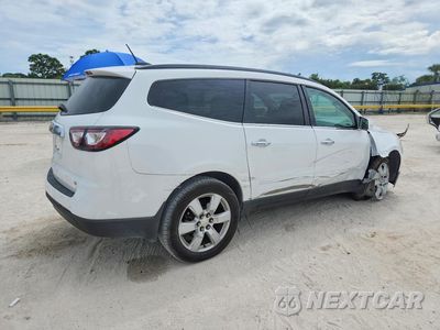 Trzecie zdjęcie samochodu z tyłu: 2017 CHEVROLET TRAVERSE LT VIN:1GNKRGKD4HJ210153 - miniatura