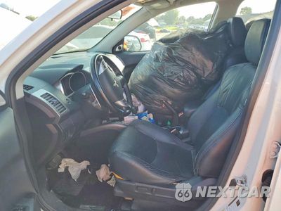 Zdjęcie 7 z 13 samochodu: 2009 MITSUBISHI OUTLANDER XLS VIN:JA4MT41X69Z012779 - miniatura