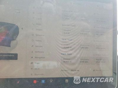 Zdjęcie 9 z 13 samochodu: 2024 TESLA MODEL Y VIN:7SAYGDED7RF095885 - miniatura