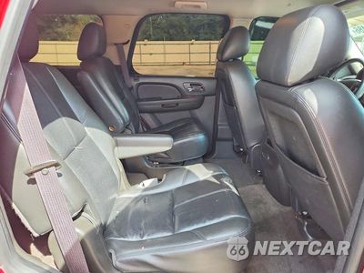 Zdjęcie 11 z 13 samochodu: 2013 CHEVROLET TAHOE C1500 LT VIN:1GNSCBE0XDR378985 - miniatura