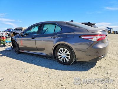 Drugie zdjęcie samochodu z przodu: 2020 TOYOTA CAMRY LE VIN:4T1C31AK3LU532913 - miniatura