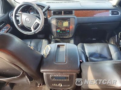 Zdjęcie 8 z 14 samochodu: 2007 GMC YUKON VIN:1GKFC130X7R423729 - miniatura