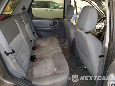Zdjęcie 11 z 14 samochodu: 2006 FORD ESCAPE XLT VIN:1FMYU031X6KC03675 - miniatura