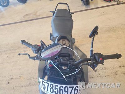 Piąte zdjęcie samochodu w środku: 2024 HUSQVARNA VITPILEN 401/SVARTPILEN 401 VIN:MD2JUJ407RN208735 - miniatura