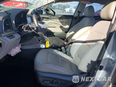 Zdjęcie 7 z 12 samochodu: 2017 HYUNDAI ELANTRA LIMITED VIN:5NPD84LF0HH056150 - miniatura