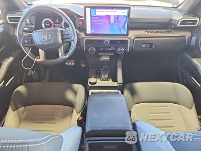 Zdjęcie 8 z 12 samochodu: 2025 TOYOTA TACOMA TRD SPORT VIN:3TYKB5FN9ST020996 - miniatura