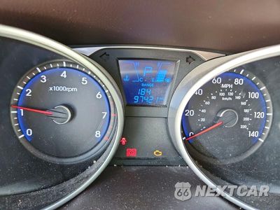 Zdjęcie 9 z 13 samochodu: 2012 HYUNDAI TUCSON LIMITED VIN:KM8JUCACXCU509945 - miniatura