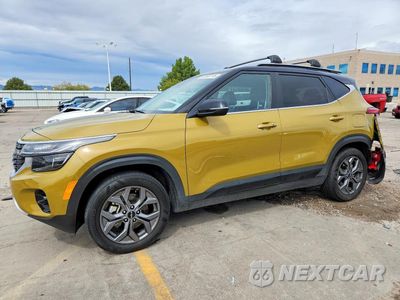 2024 KIA SELTOS S KNDEUCAAXR7555660 - główne zdjęcie licytacji z USA - miniatura
