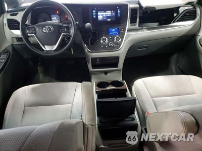Zdjęcie 8 z 13 samochodu: 2017 TOYOTA SIENNA L 7-PASSENGER VIN:5TDZZ3DC8HS886886 - miniatura