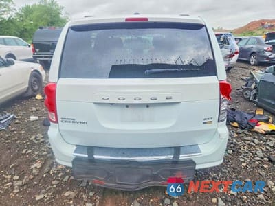 Zdjęcie 6 z 13 samochodu: 2018 DODGE GRAND CARAVAN SXT VIN:2C4RDGCG8JR236898 - miniatura