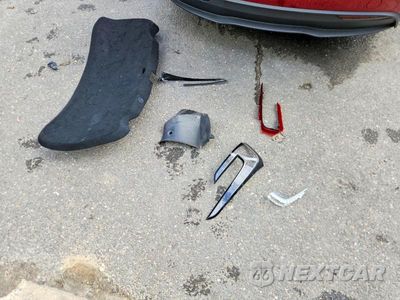 Zdjęcie 12 z 13 samochodu: 2024 TESLA MODEL 3 VIN:5YJ3E1EB9RF796017 - miniatura