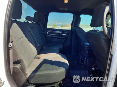 Zdjęcie 10 z 12 samochodu: 2021 RAM 2500 BIG HORN VIN:3C6UR5DL5MG608064 - miniatura