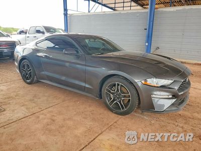 Czwarte zdjęcie samochodu z boku: 2020 FORD MUSTANG VIN:1FA6P8TH3L5125061 - miniatura