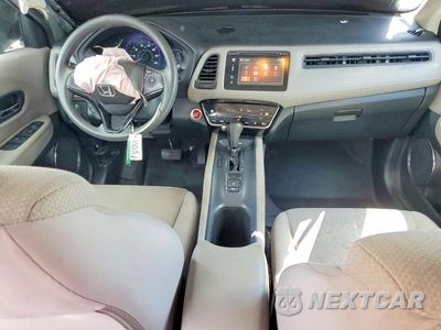 Zdjęcie 8 z 13 samochodu: 2018 HONDA HR-V EX VIN:3CZRU6H59JM721103 - miniatura
