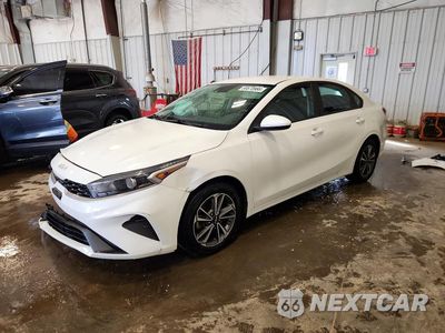 2022 KIA FORTE LXS 3KPF24AD0NE430882 - główne zdjęcie licytacji z USA - miniatura