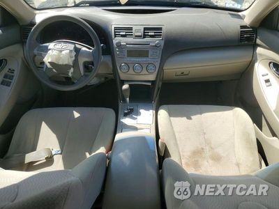 Zdjęcie 8 z 12 samochodu: 2011 TOYOTA CAMRY LE VIN:4T1BF3EK6BU612701 - miniatura