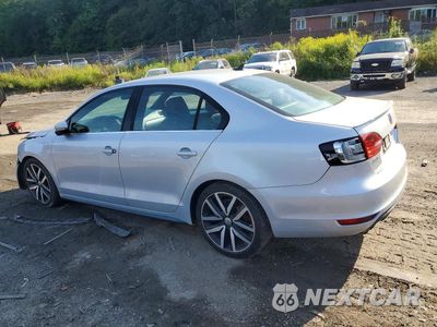 Drugie zdjęcie samochodu z przodu: 2013 VOLKSWAGEN JETTA GLI VIN:3VW5A7AJ8DM275473 - miniatura
