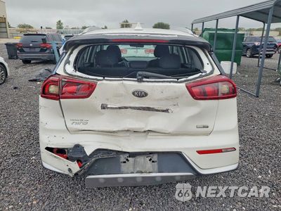 Zdjęcie 6 z 12 samochodu: 2019 KIA NIRO LX VIN:KNDCB3LC9K5260093 - miniatura