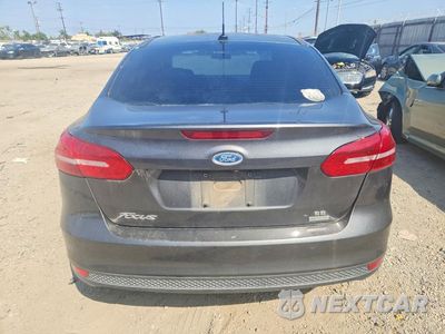 Zdjęcie 6 z 12 samochodu: 2017 FORD FOCUS SE VIN:1FADP3FE5HL306919 - miniatura