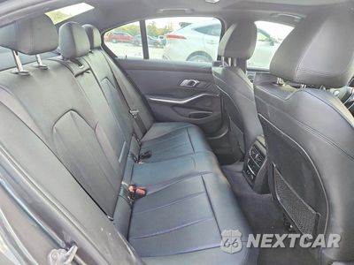 Zdjęcie 10 z 13 samochodu: 2019 BMW 330I VIN:WBA5R1C51KFH00358 - miniatura