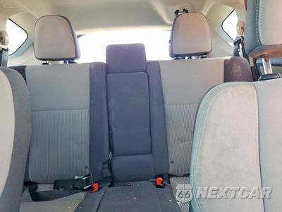 Zdjęcie 10 z 13 samochodu: 2015 TOYOTA RAV4 XLE VIN:2T3RFREV8FW359373 - miniatura