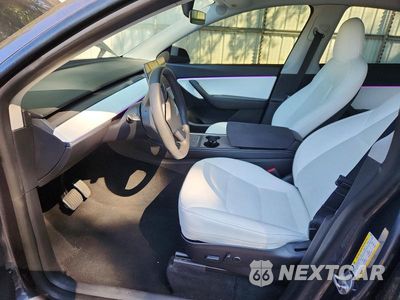 Zdjęcie 7 z 13 samochodu: 2021 TESLA MODEL Y VIN:5YJYGDEE8MF263001 - miniatura