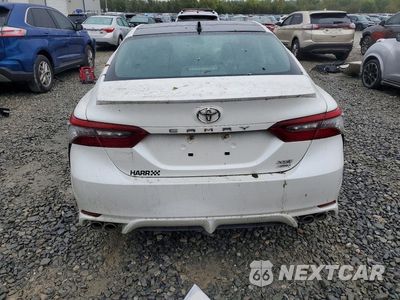 Zdjęcie 6 z 12 samochodu: 2022 TOYOTA CAMRY XSE VIN:4T1K61BK1NU068203 - miniatura