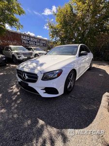 Drugie zdjęcie samochodu z przodu: 2017 MERCEDES-BENZ E 300 4MATIC VIN:WDDZF4KBXHA018352 - miniatura