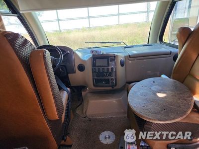 Piąte zdjęcie samochodu w środku: 2016 FORD ECONOLINE E450 SUPER DUTY COMMERCIAL STRIPPED CHASSIS VIN:1FC4E4KS8GDC23916 - miniatura