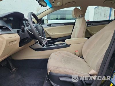 Zdjęcie 7 z 12 samochodu: 2016 HYUNDAI SONATA SE VIN:5NPE24AF1GH288828 - miniatura